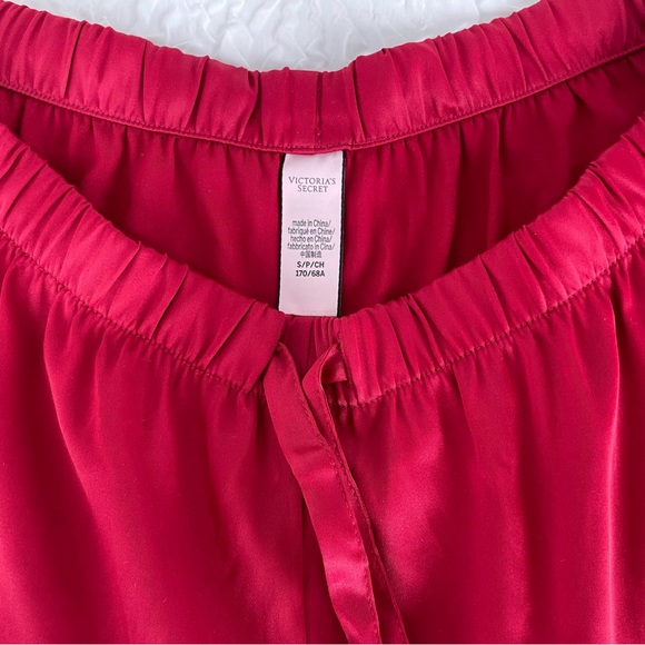 Victoria’s Secret Satin PJ Shorts - Picture 2 of 4